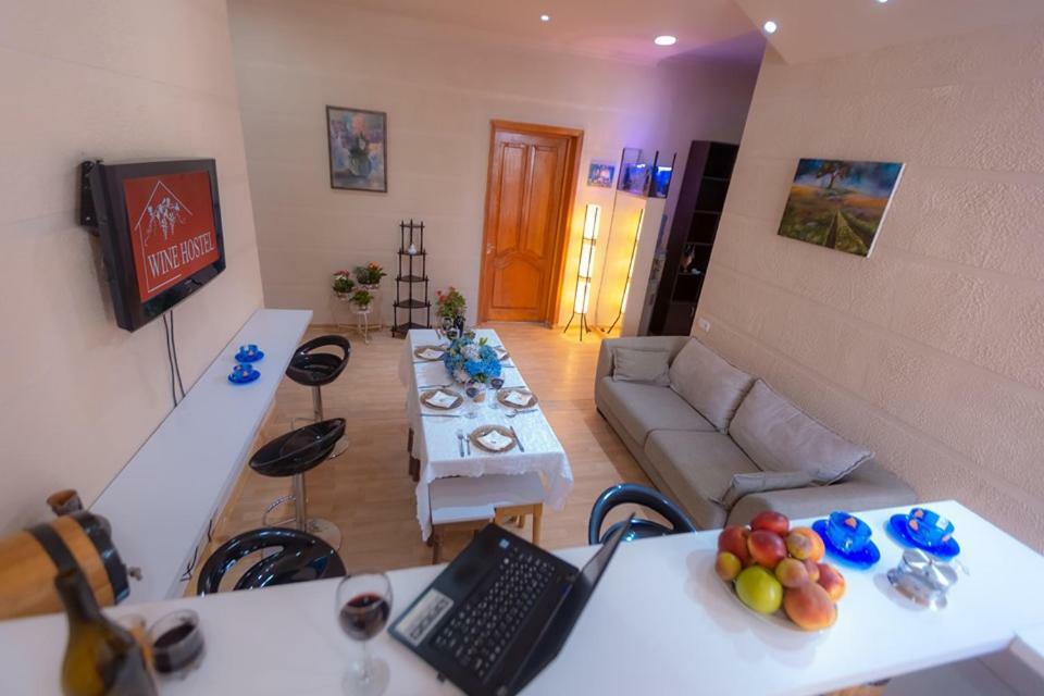 Wine Hostel Tbiliszi Kültér fotó